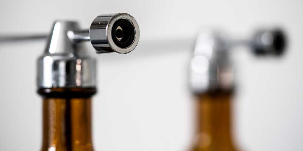 HNO-Plastische Operationen Stuttgart - Dr. Maneschi - Instrumente zur Untersuchung